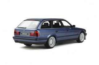 BMW ALPINA E34 B10 4.0 Touring Alpina Blue OttO mobile 1:18 Resinemodell (Türen, Motorhaube... nicht zu öffnen!)